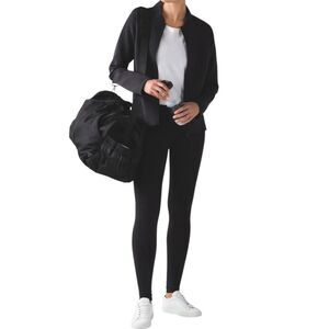 LULULEMON ATHLETICA Embrace The Space Jacket In Black Size 6